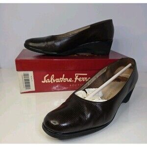 Salvatore Ferragamo Brown Donnina Calfskin Leather Snake Embossed Sz 9 Wedge